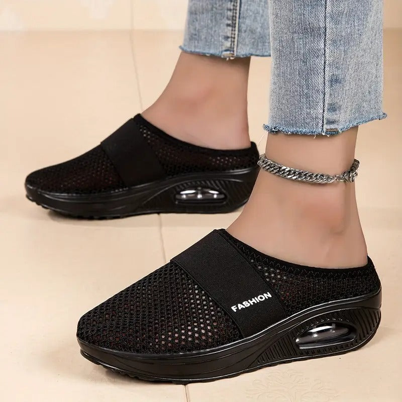 Aetos Breathable Women's Air Cushion Sports Black Chunky Sandal