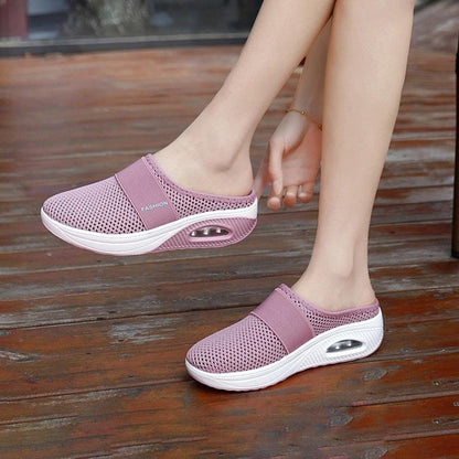 Aetos Breathable Women's Pink Air Cushion Sports Chunky Sandal