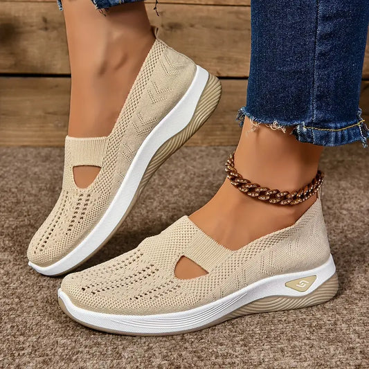 Aetos Women's Beige Walk Ease Sandals